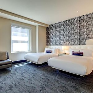 Deluxe  Double Room Mobility or hearing accessible