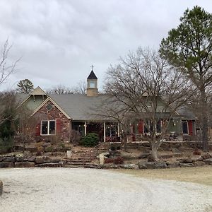 Bardew Valley Inn