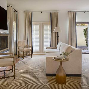 Hideaway King Suite