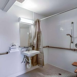 Queen Room Disability Access