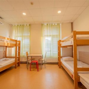 Dormitory Room Mixed
