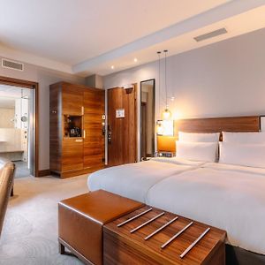 King Room Mobility accessible