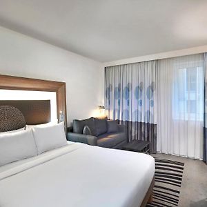 Premium Queen Room