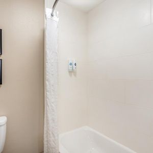 Queen Suite