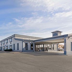 Quality Inn & Suites Bloomington University Area