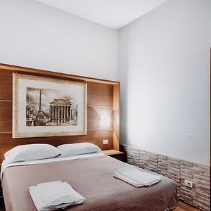Budget Room