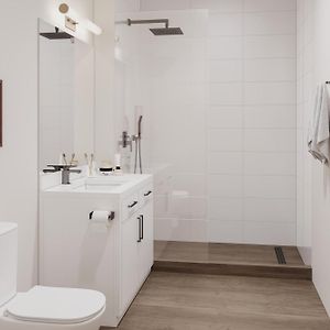One-Bedroom Deluxe Apartment