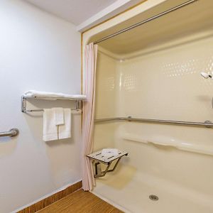 Queen Room Disability Access