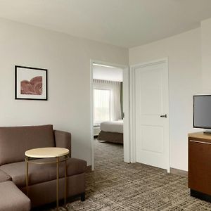 One-Bedroom King Suite