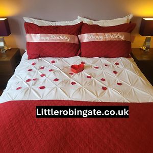 Little Robin Gate - Free Parking - Central - 10 Min Walk To Train Station