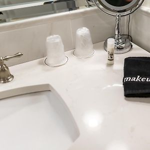 Queen Suite