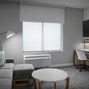 One-Bedroom King Suite Hearing accessible