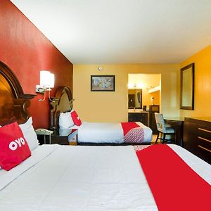One-Bedroom King Suite