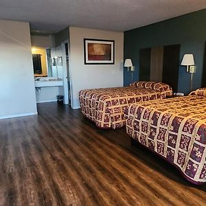 2 Queen Beds Non-Smoking