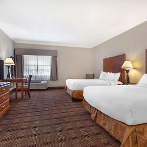 Queen Room Two Queen Beds Non Smoking