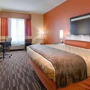 Wyndham Garden Lancaster Ca