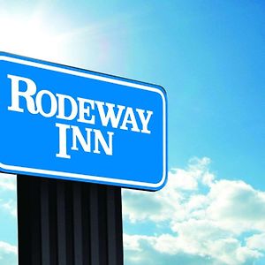 Rodeway Inn & Suites Raton