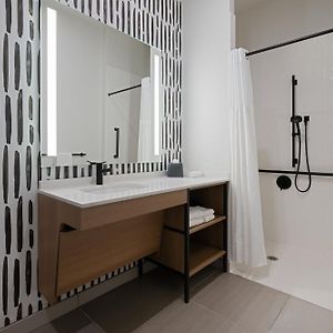 Studio Suite Mobility accessible