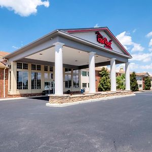 Hometowne Studios By Red Roof Wilmington - New Castle