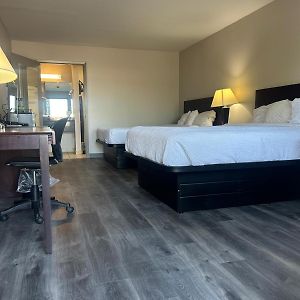 Travelodge By Wyndham Natchitoches