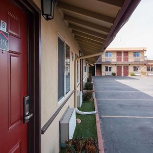 Quality Inn Bishop Near Mammoth
