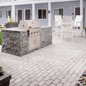 Stayapt Suites Huntsville