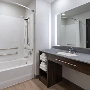 King Room Mobility accessible