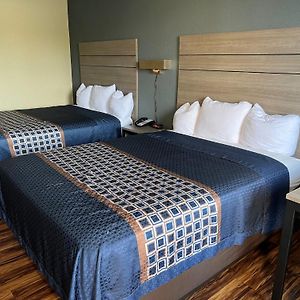 Knights Inn Lumberton