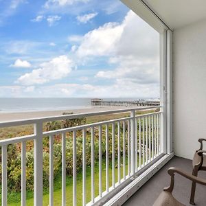 Ocean Queen Room