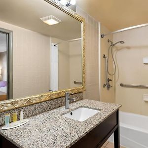 King Room Mobility accessible