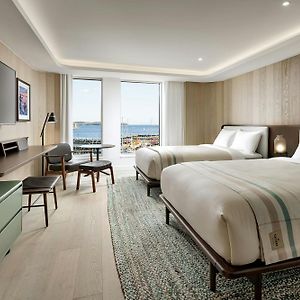 Signature Queen Room