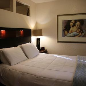 Queen Suite
