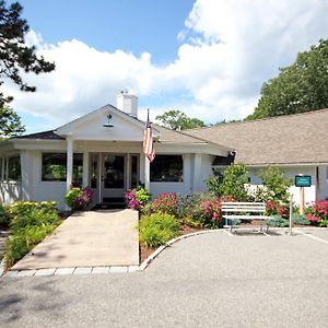 The Lodge On The Cove
