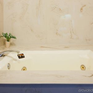 Presidential King Suite