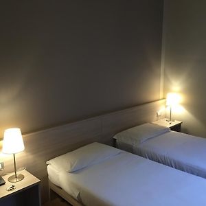 Budget Room