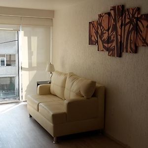 Grupo Kings Suites -Monte Chimborazo 537