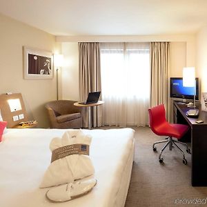 Executive Queen Room