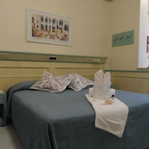 Large King Room