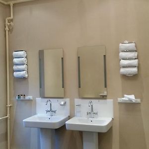 Master Deluxe Double