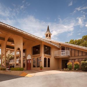 Best Western Sunday House Inn
