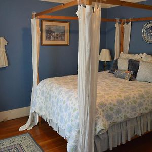Private Bathroom Queen Room