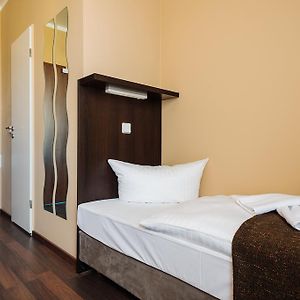 Standard Room with 1 Single Bed