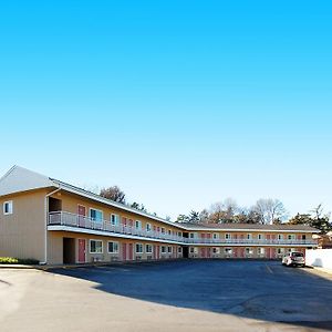 Rodeway Inn West Dodge