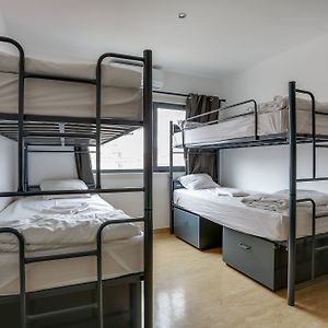 Dormitory Room Mixed