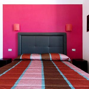 Economy King Room