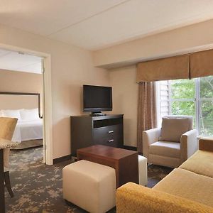 One-Bedroom King Suite