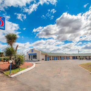 Motel 6-Van Horn, Tx