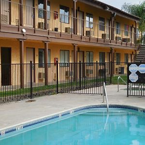 Best Economy Inn & Suites