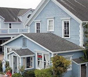 Zaballa House