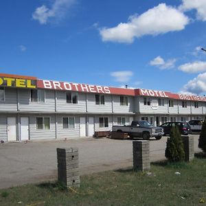 Brothers Inn Motel